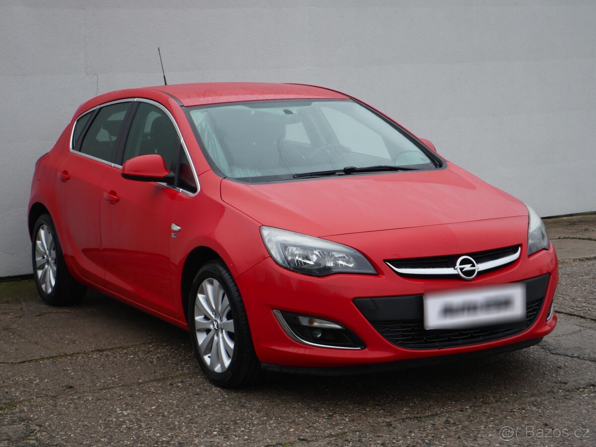 Opel Astra 1.4 T , 103 kW benzín, 2012