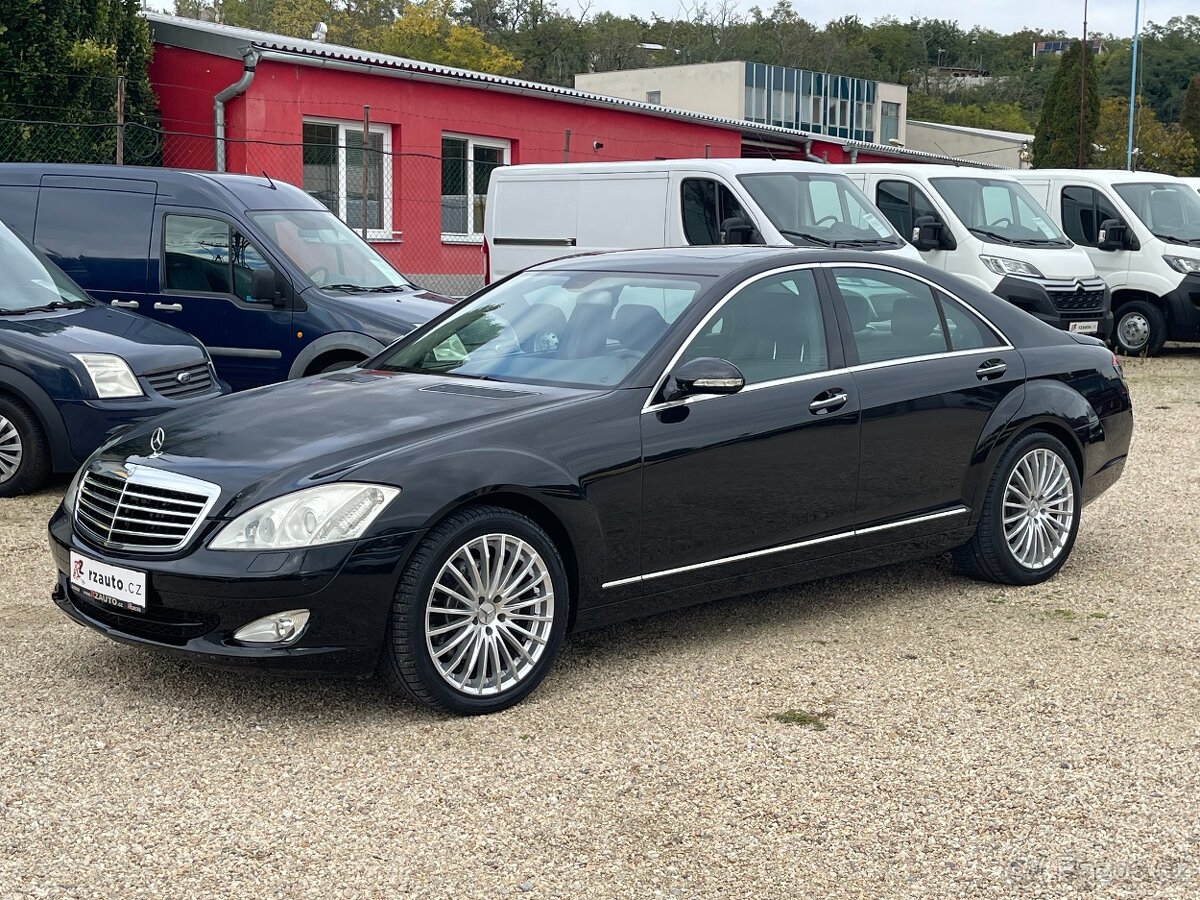Mercedes-Benz Třídy S, 350 3,5i V6200kWVZDUCH