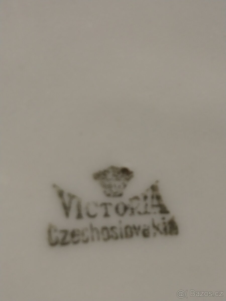 Koupím jídelní porcelán