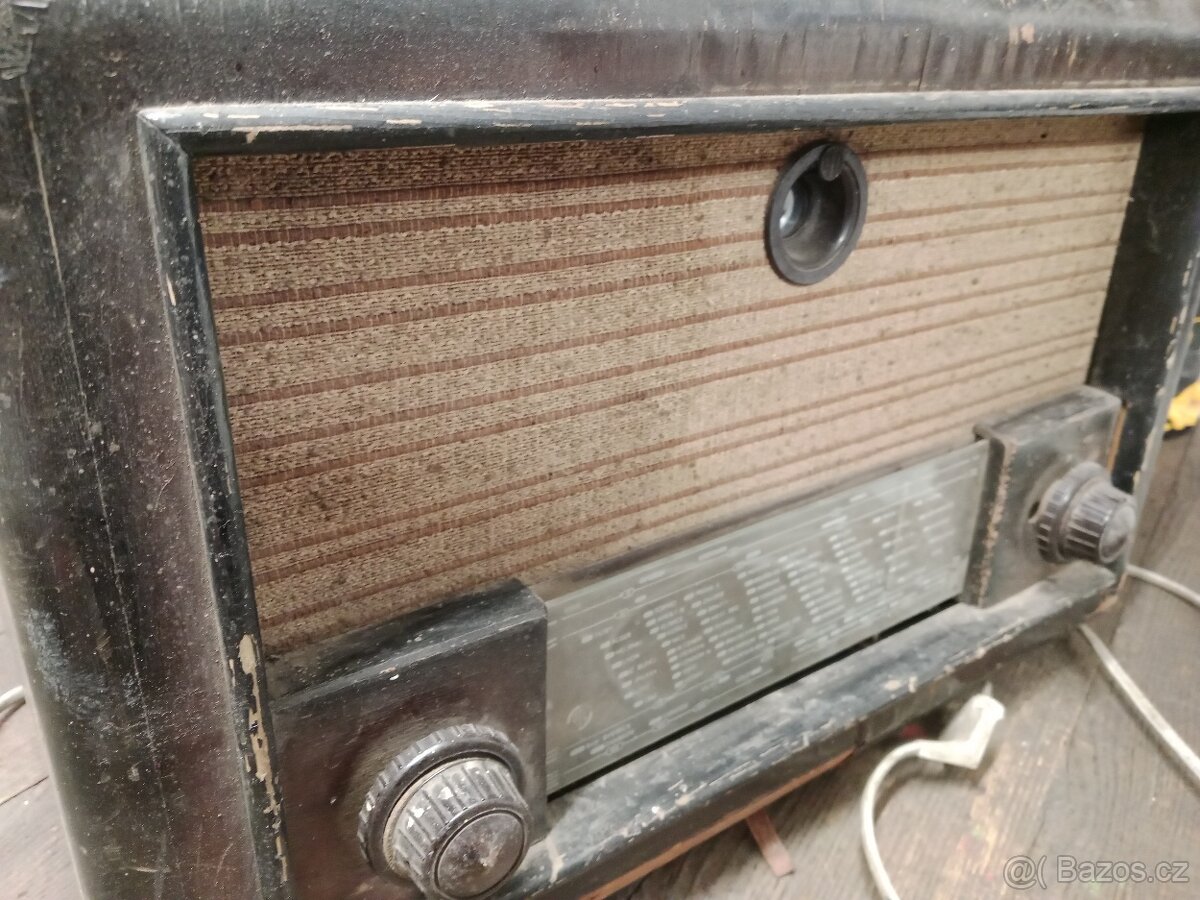 Lampové rádio