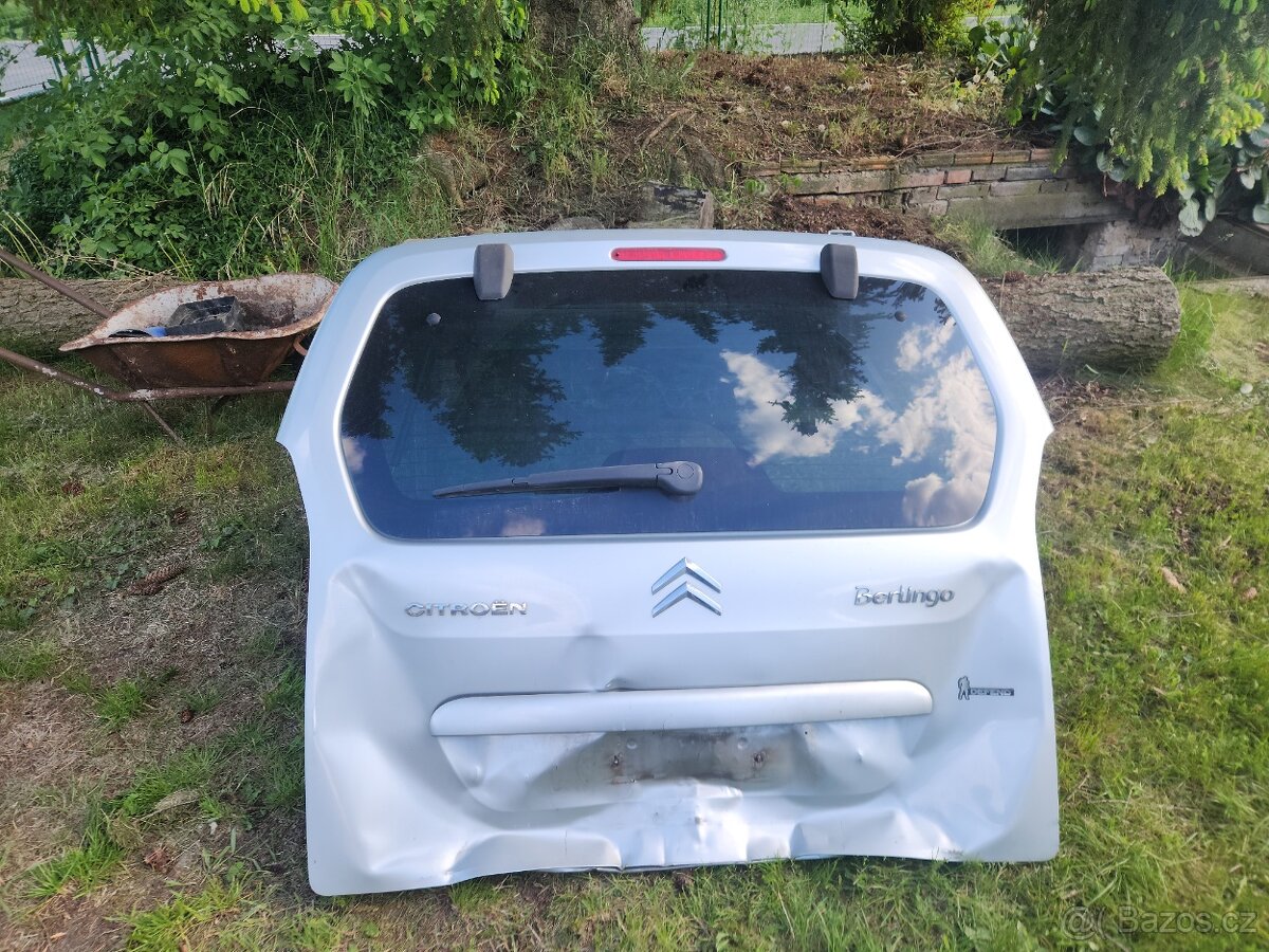 Zadní výklopné okno Citroen Berlingo