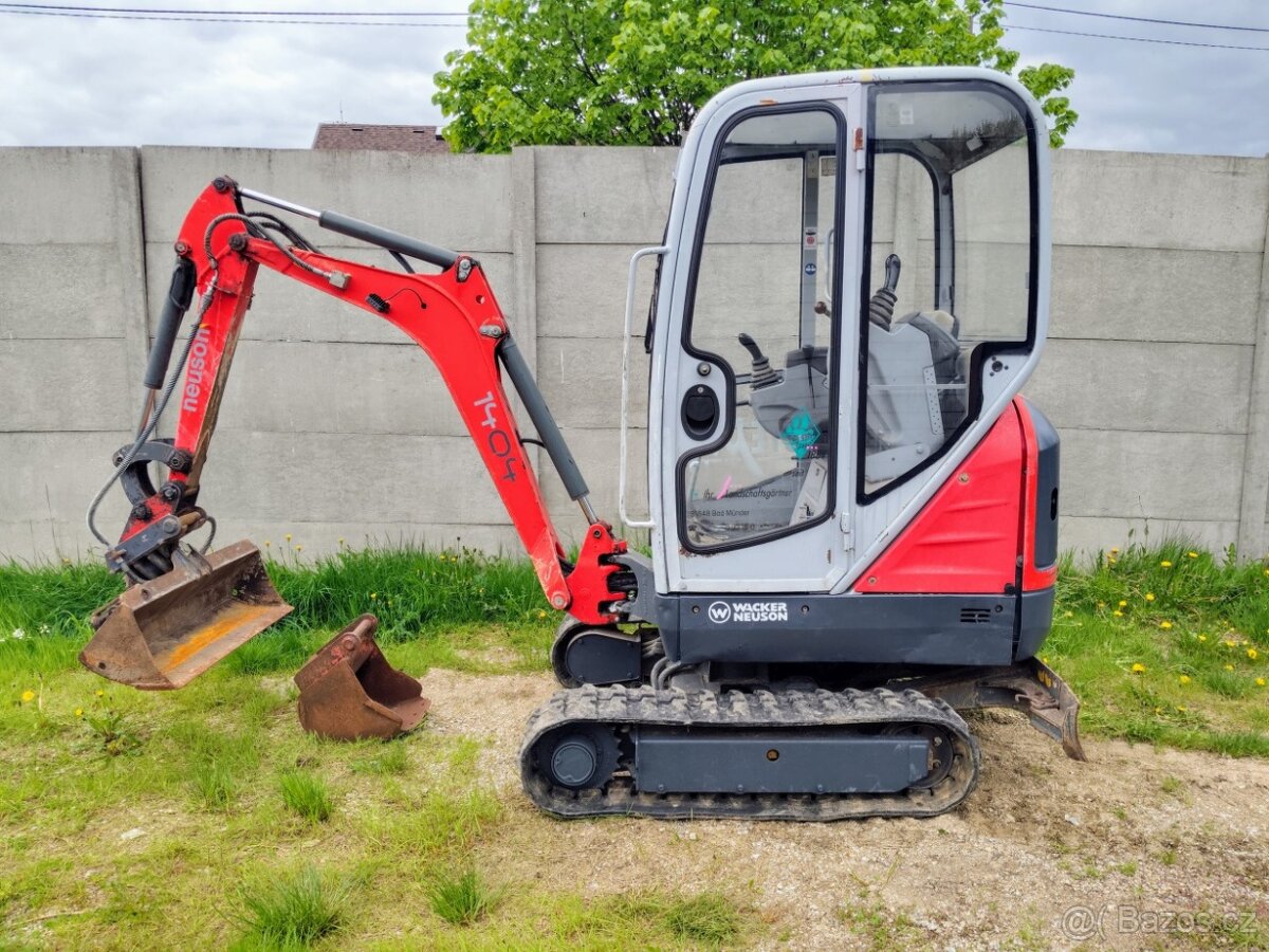 BAGR Wacker-Neuson 1404 roztah. podv + hydrau. svahovka
