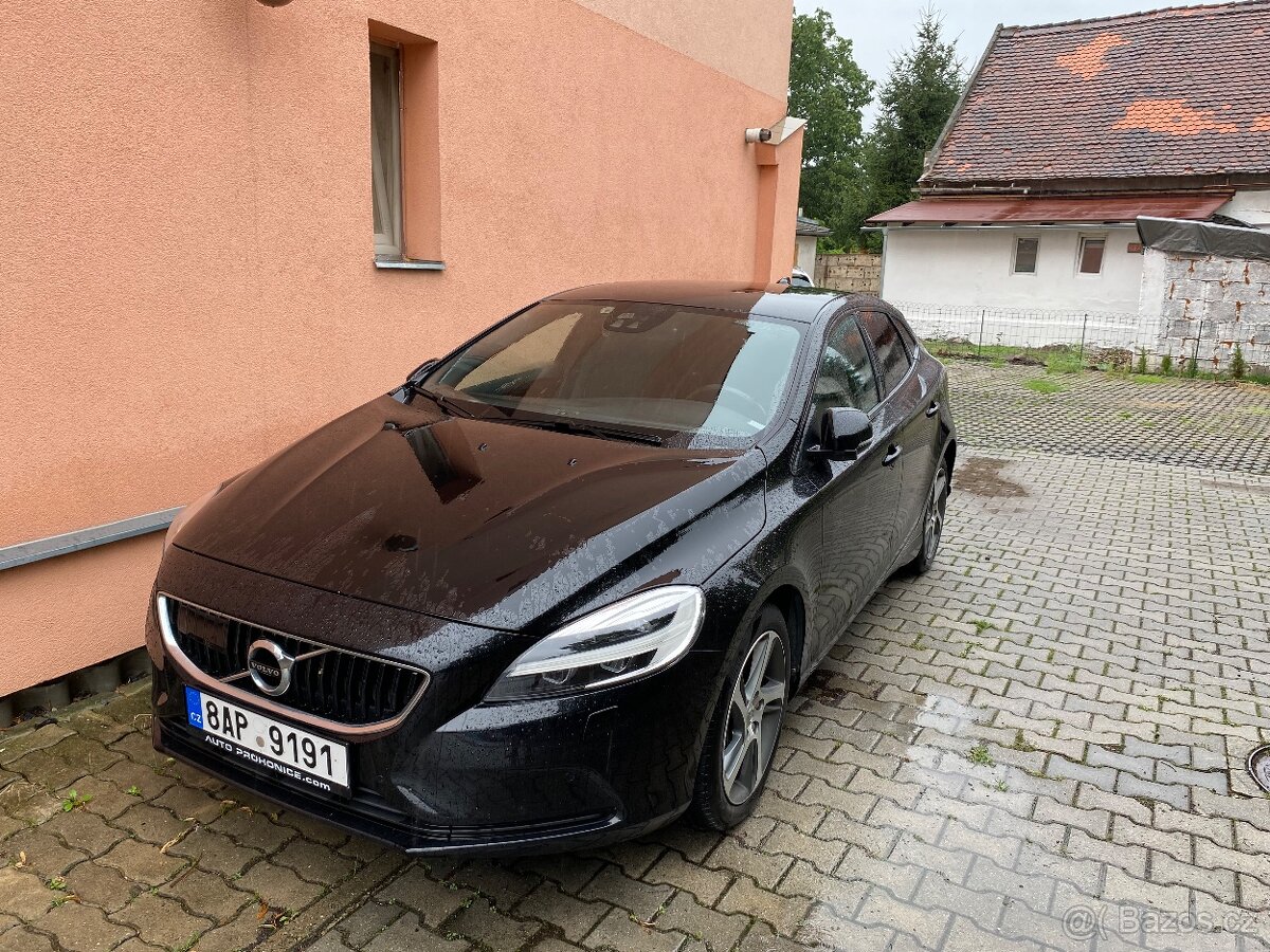 Prodej Volvo V40