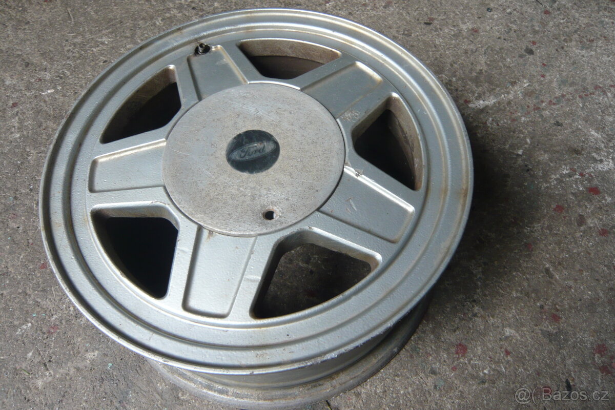 alu kola ford