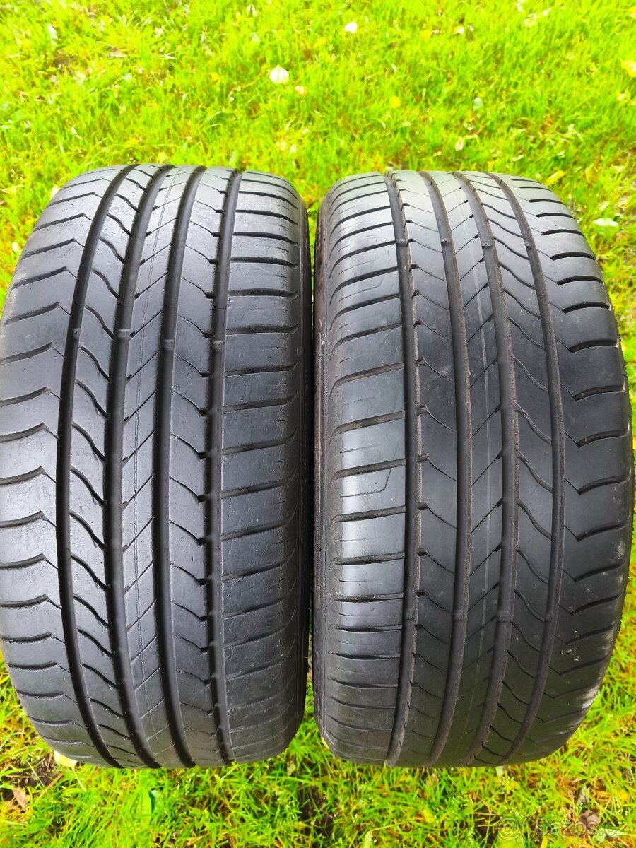 2 letní pneumatiky Goodyear 225/45/18  6,5mm
