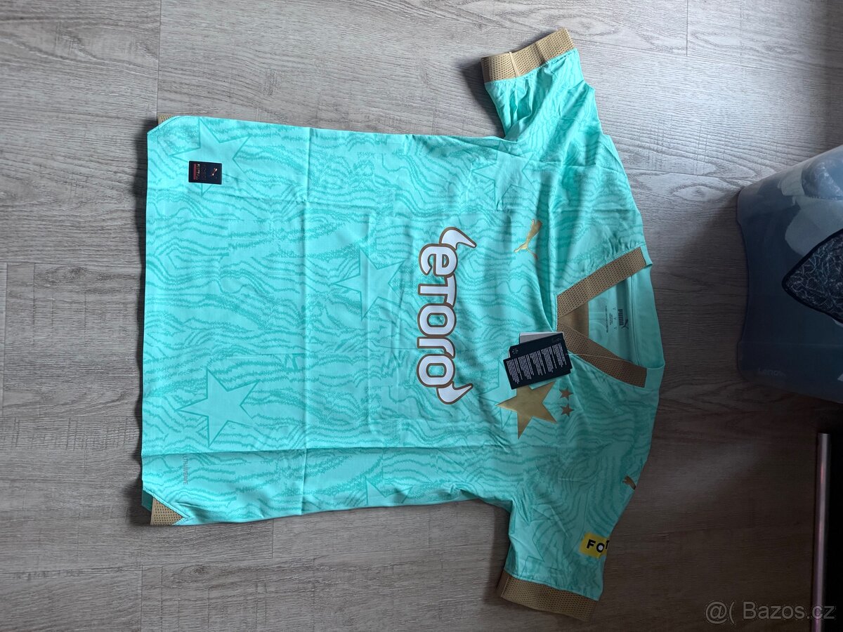 Dres slavie