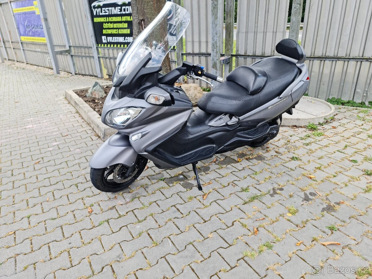 Suzuki Burgman 650