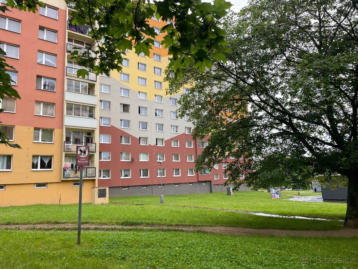 Pronájem bytu 2+1, ul. Dřínovská, vedle Normy