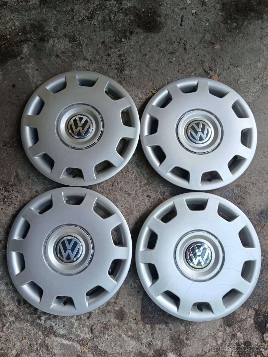 Originál Poklice Volkswagen Passat r 15