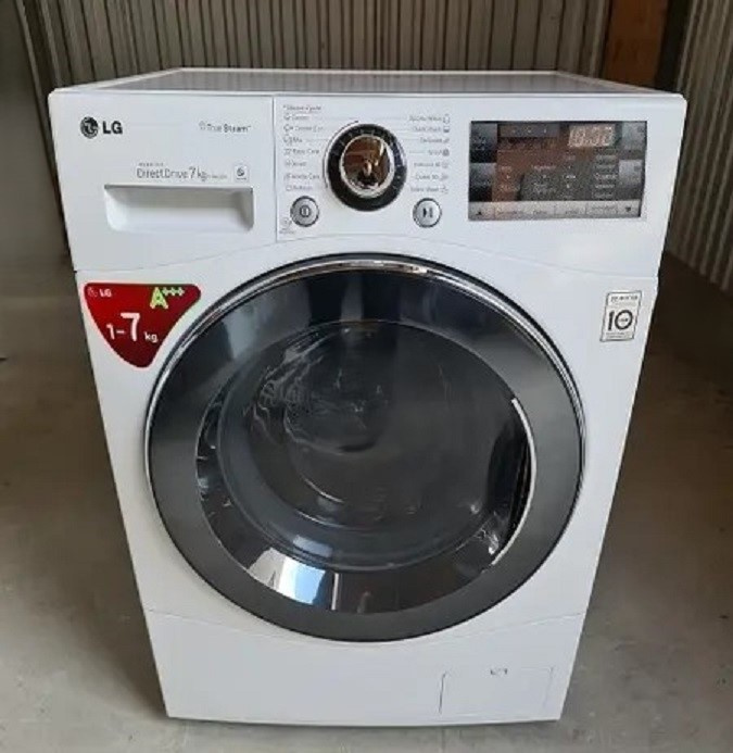 Lg parní pračka direct drive 7kg A+++