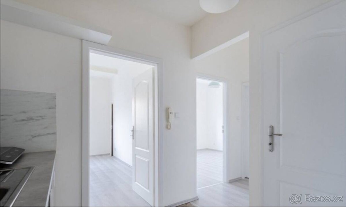 Pronájem bytu 2+kk, 48 m² – Praha 6, Břevnov