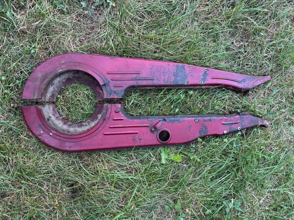 Kupim kryt retaze CZ 175 Sport .