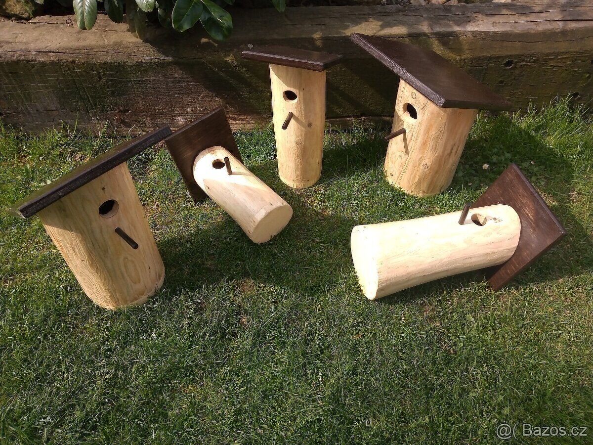 Budka pro sýkorky, EKO nátěr, masivní dřevo, ruční originál