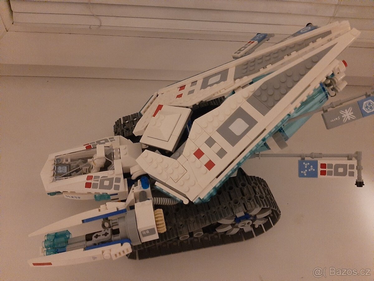 Lego 70616 Ninjago movie - ledový tank