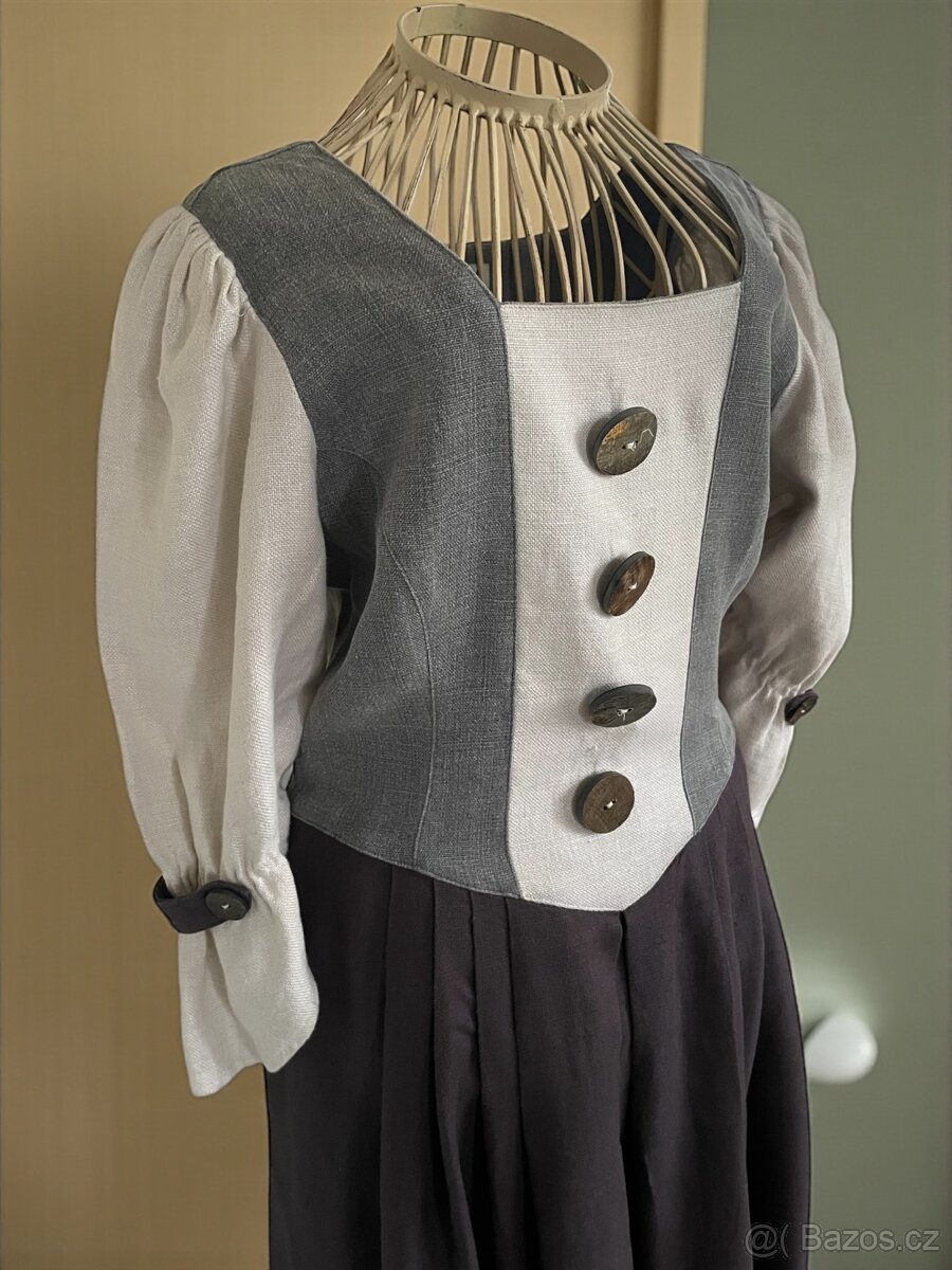 Dámské lněné šaty v selském, dobovém stylu vel. 40