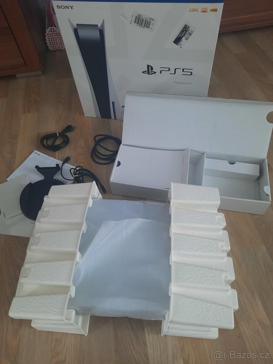 Playstation 5 s mechanikou