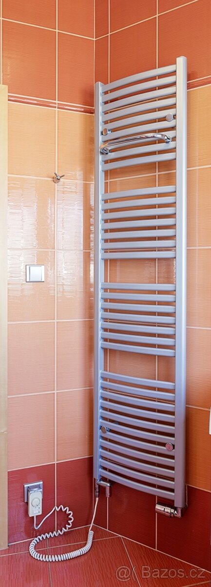 Kombinované topné žebříky 2ks