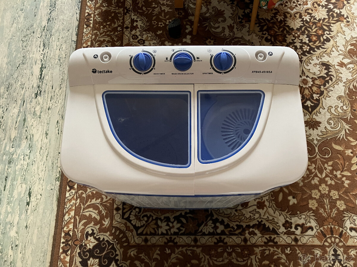 Pračka se ždímačkou