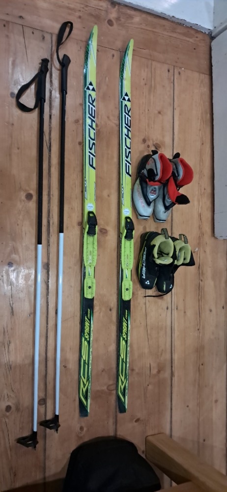 Prodám dětský set na běžky 150cm/vel.36