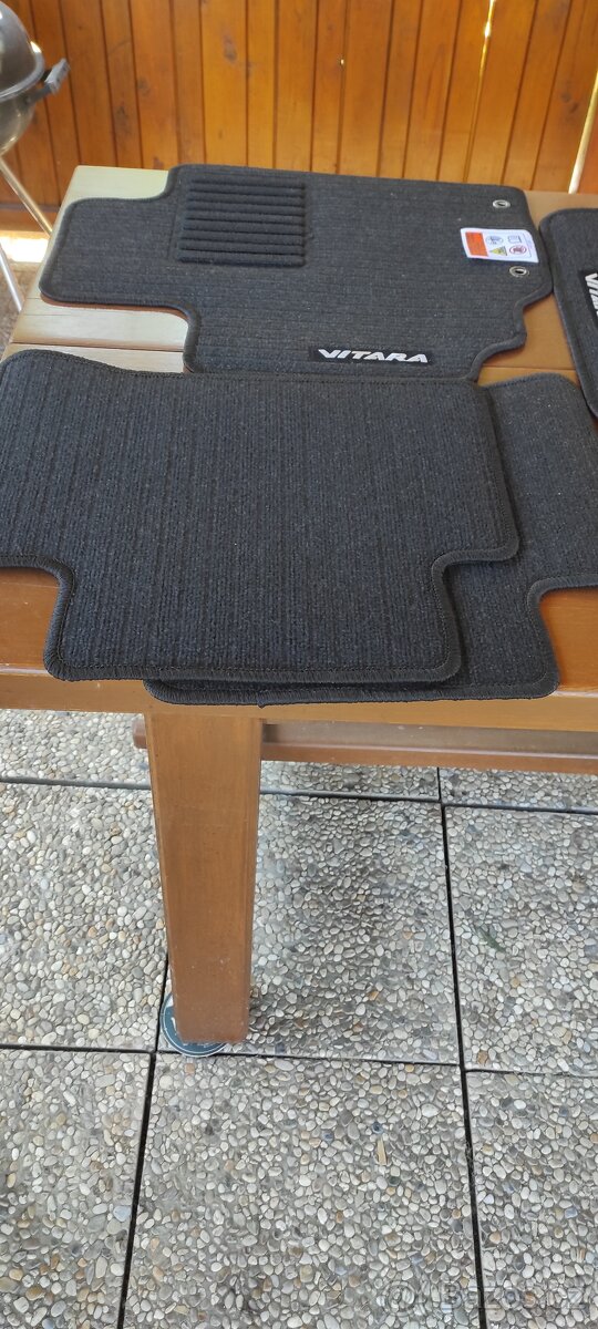 Koberečky Suzuki Vitra