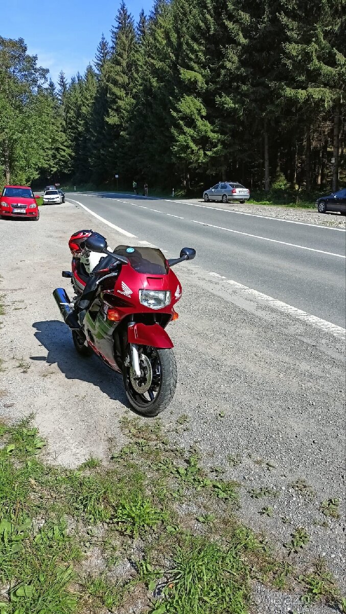 Honda CBR 600f