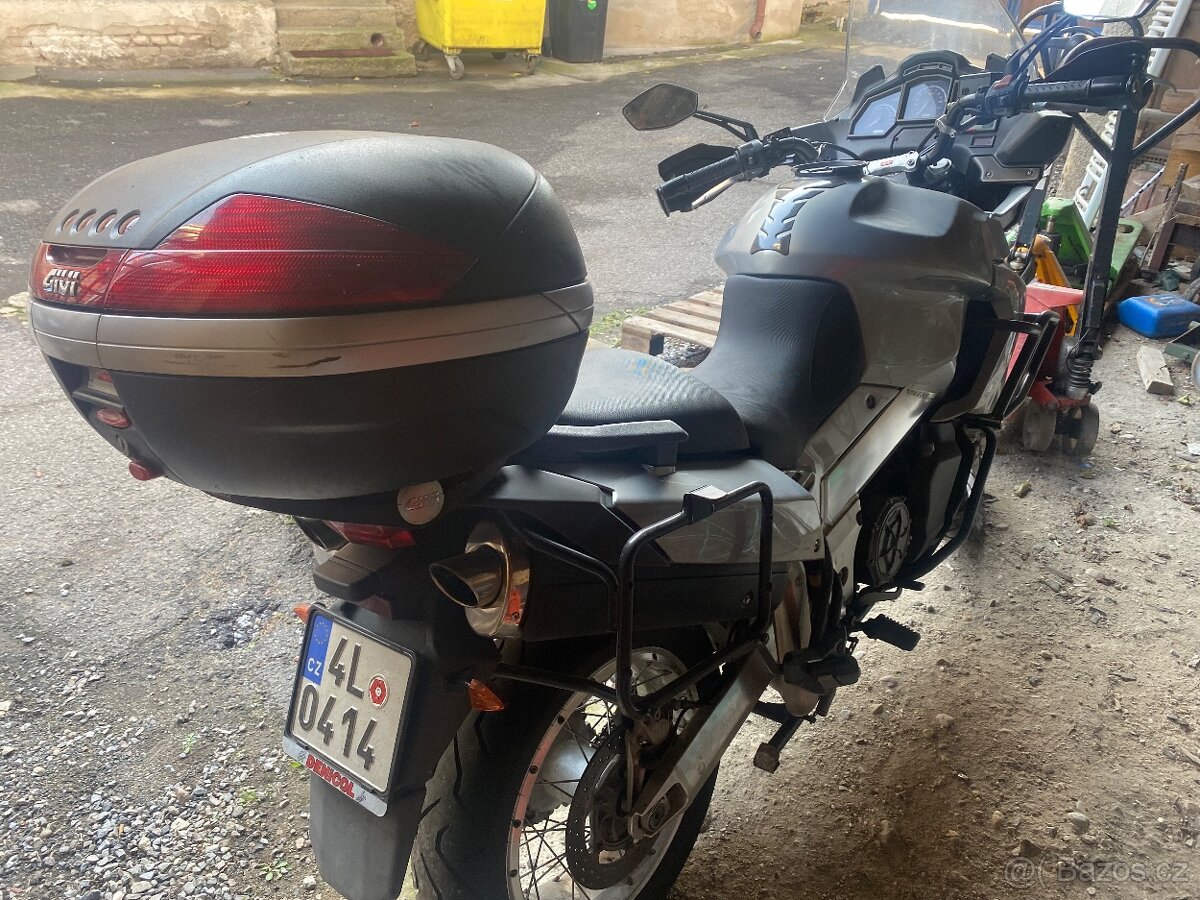 Aprilia Caponord 1000