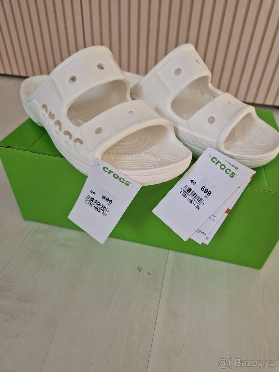 Bílé žabky, pantofle Crocs vel 39