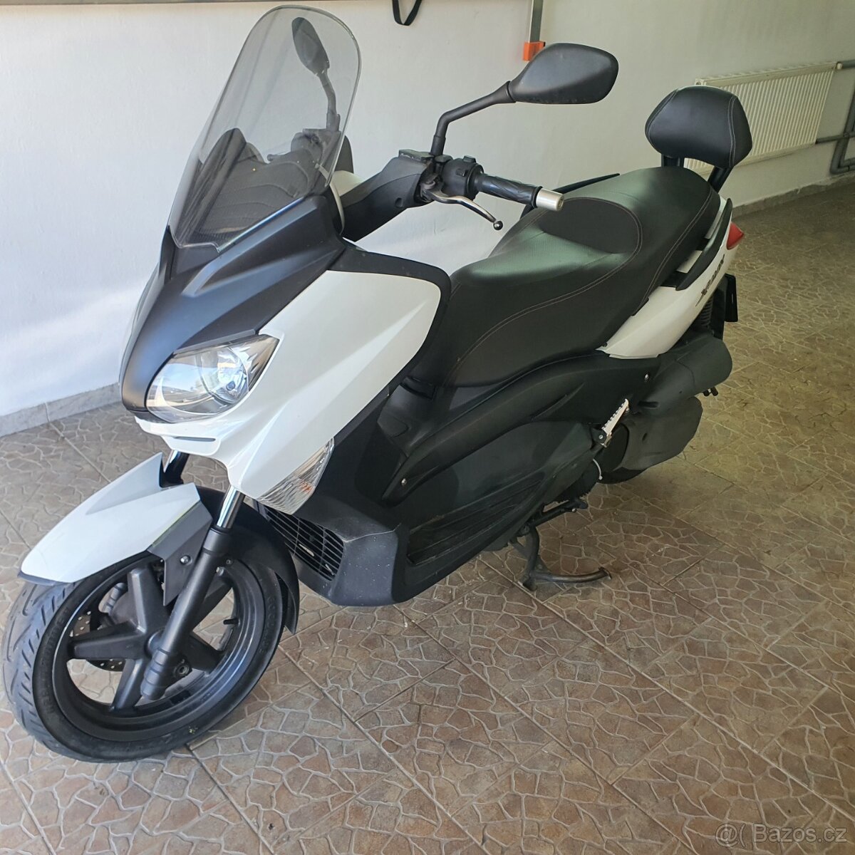 Yamaha X Max 125