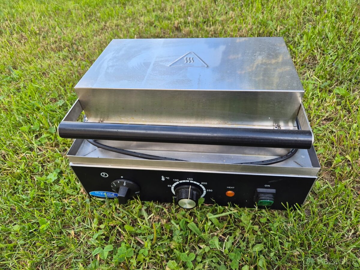Profesionální vaflovač na 6ks - 1500W