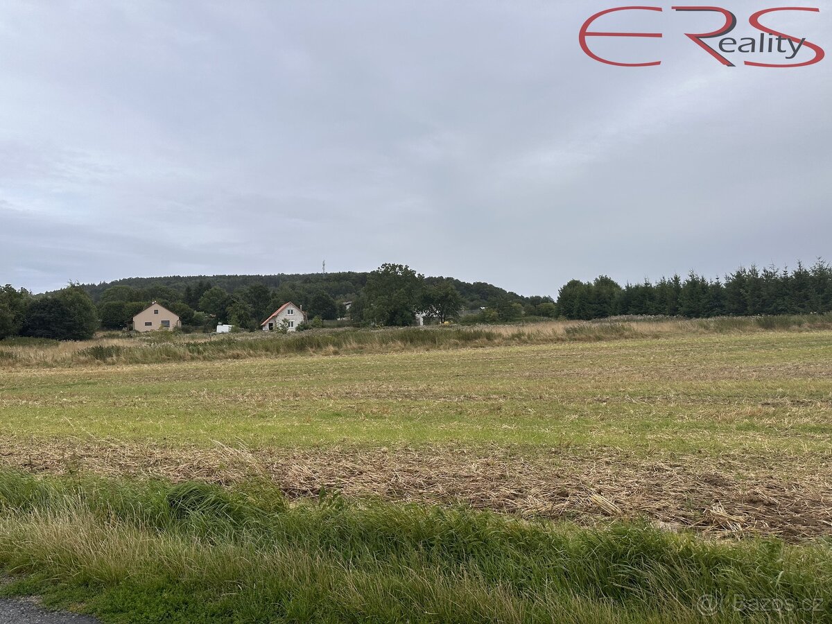 Pozemek, 1211 m2 – Tachov u Doks, okr. Česká Lípa