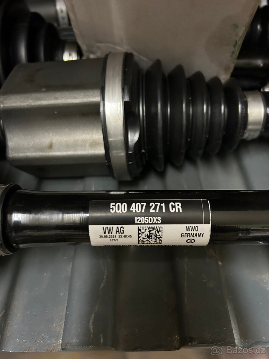 5Q0407271CR poloosa přední levá 2,0 tdi