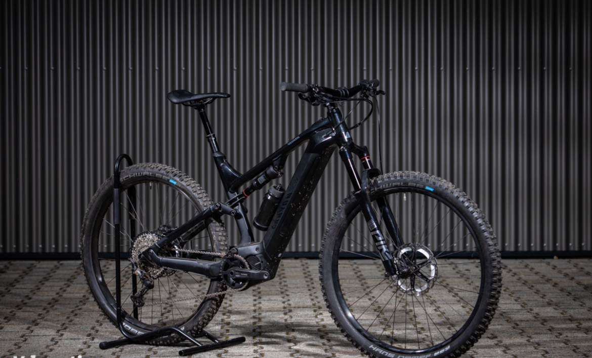 Canyon Neuron : ON 9.0
