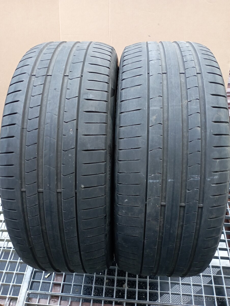 245/40/20 99Y Pirelli Pzero runflat