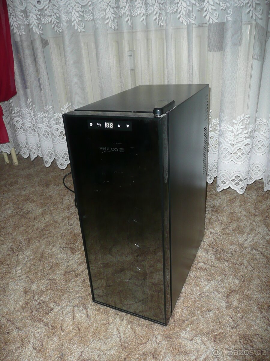 Prodám vinotéku PHILCO PW 12 F