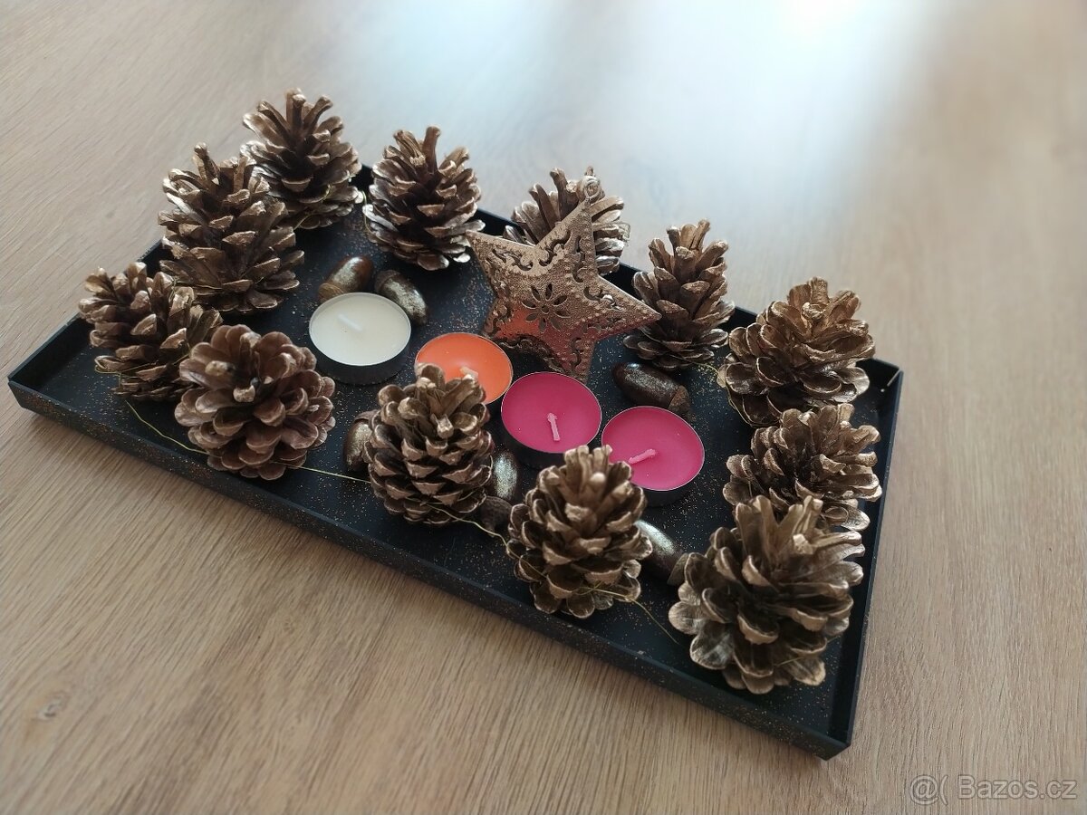 Adventní dekorace hvězda