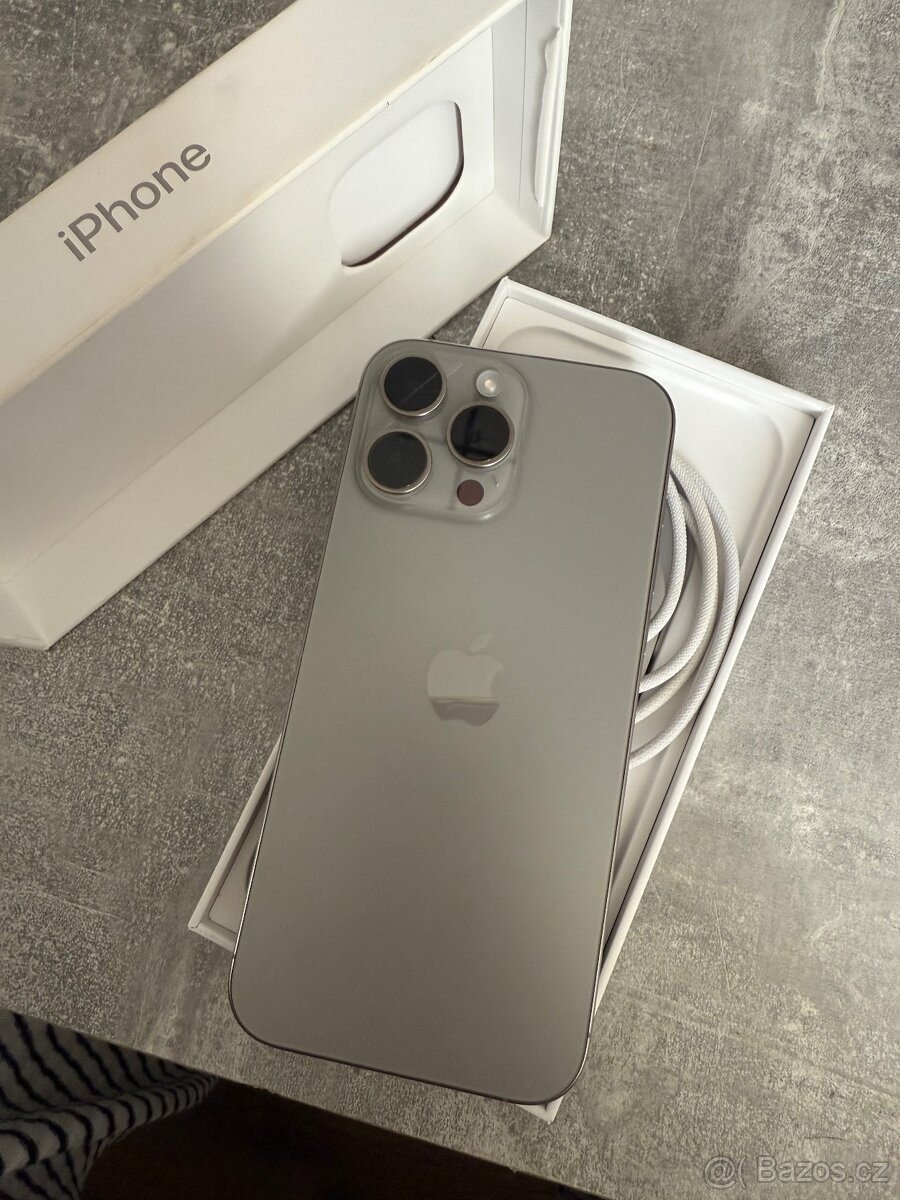 iPhone 16 pro Max 256g
