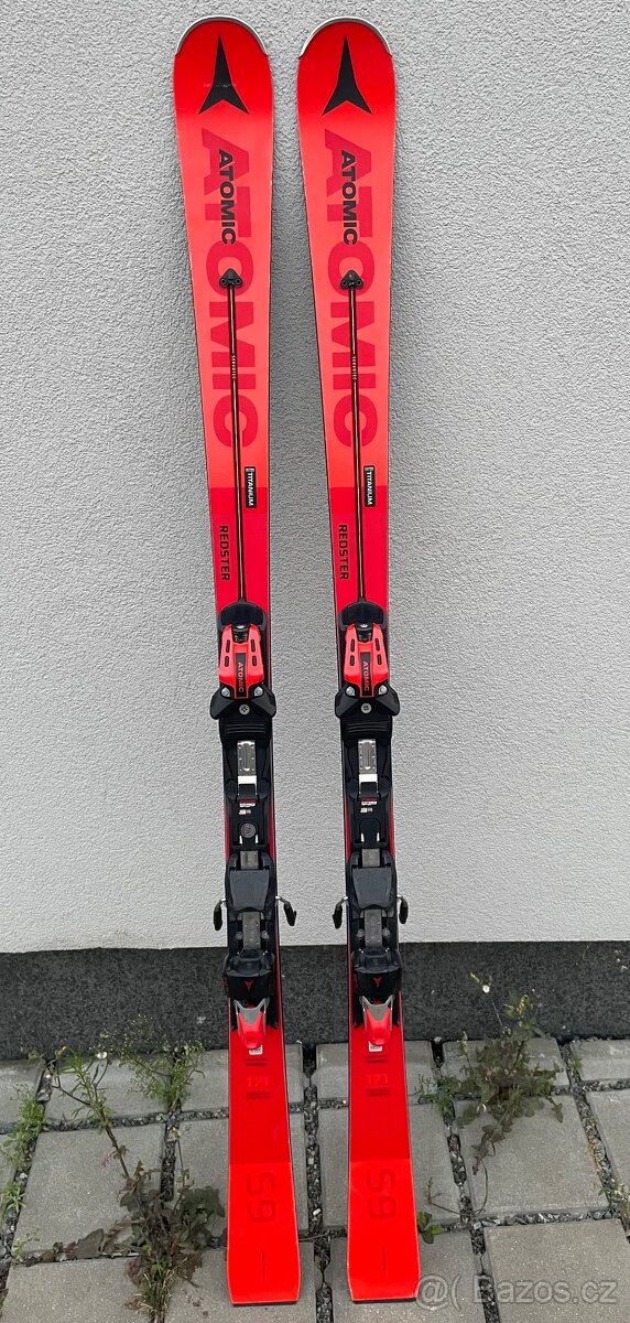 Atomic Redster G9 – 171 cm, výborný stav, pravidelně serviso