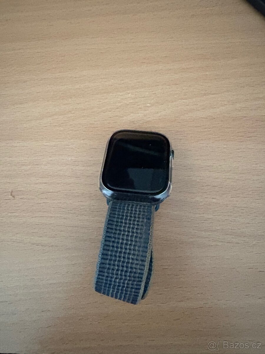 Apple Watch 8