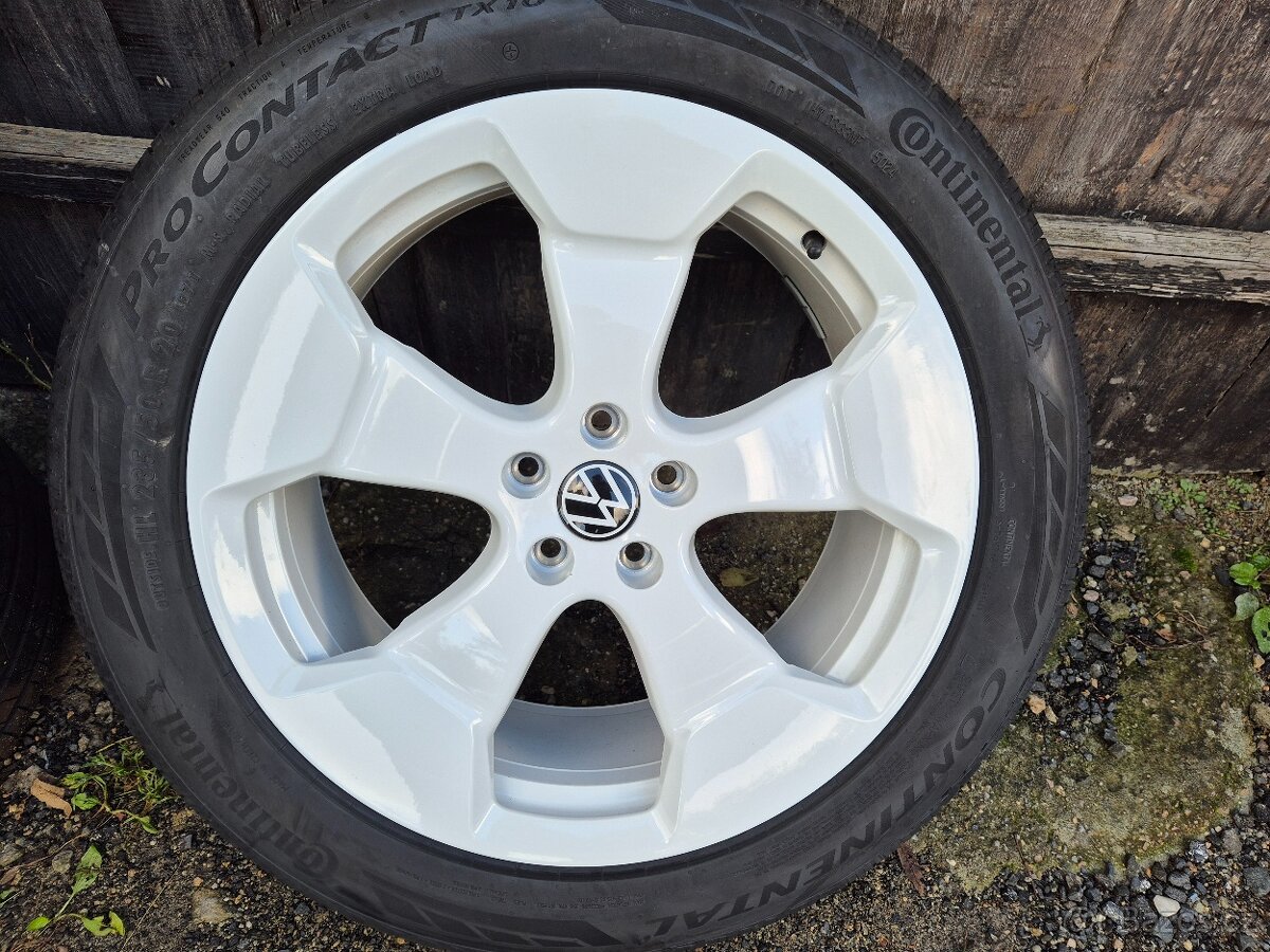 Celoroční sada Volkswagen Id Buzz R20 Continental