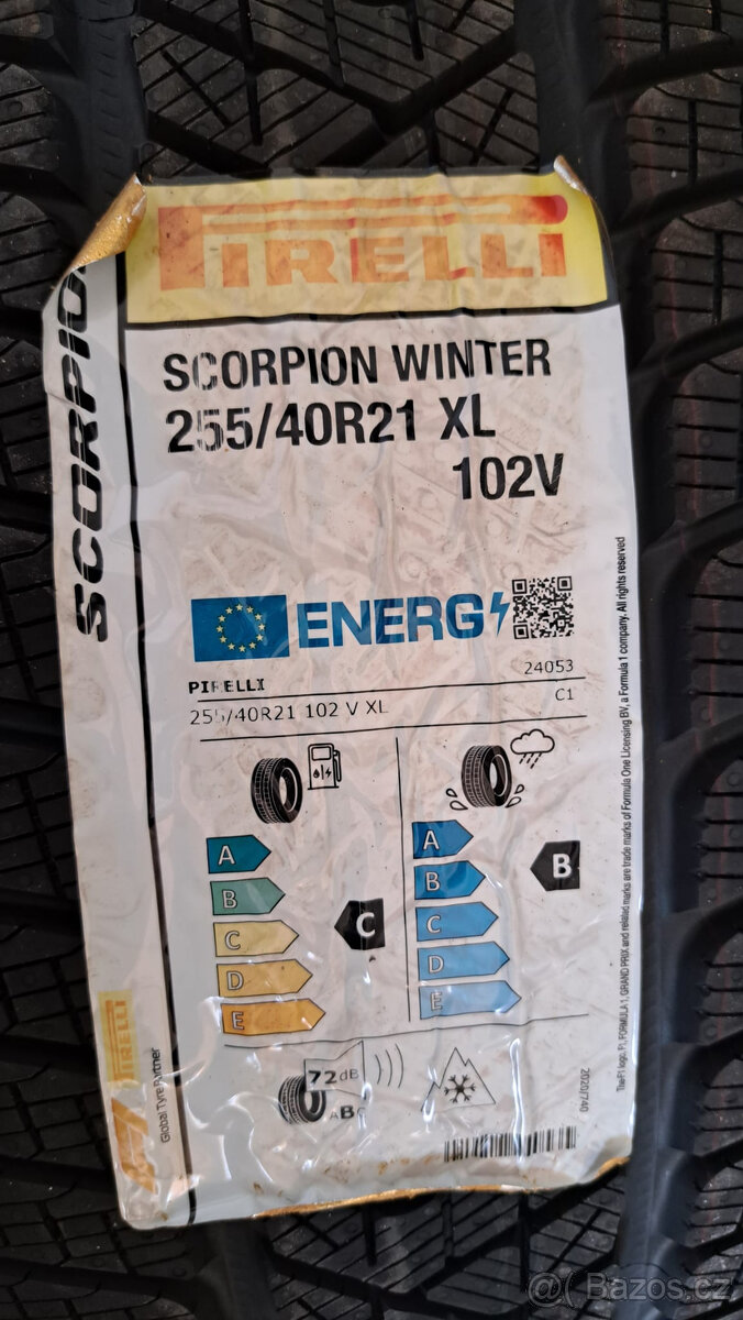 Zimní pneu PIRELLI WINTER 255/40 R21