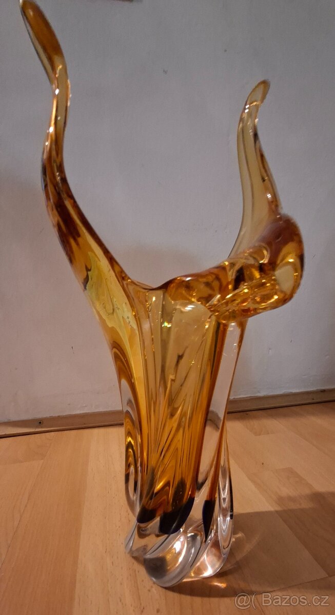 Skleněná váza