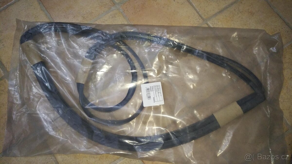 Těsnění čelního okna Mercedes Vito Viano 2003-2014 Nové