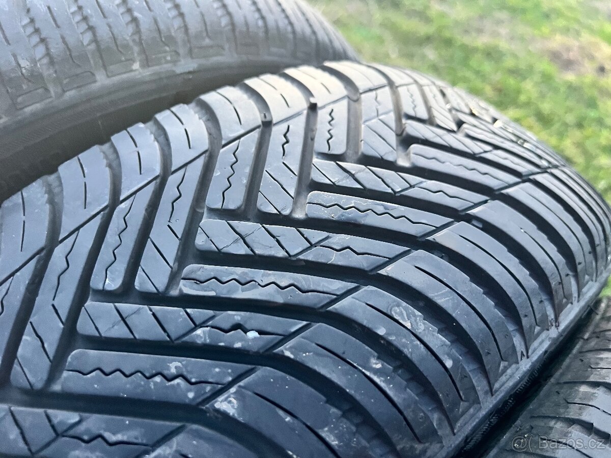 Zimní pneumatiky 185/60 r15 sada