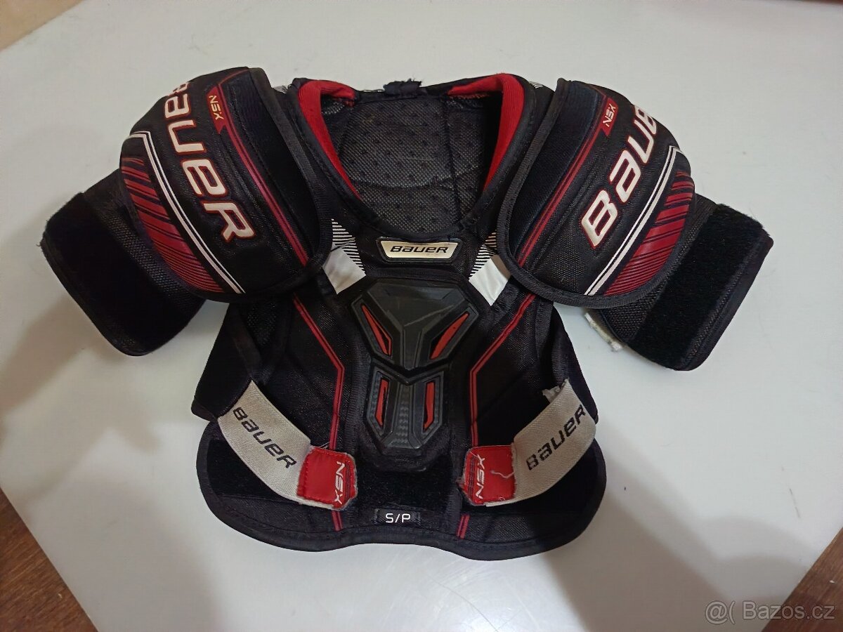 Ramena BAUER - chrániče ramen