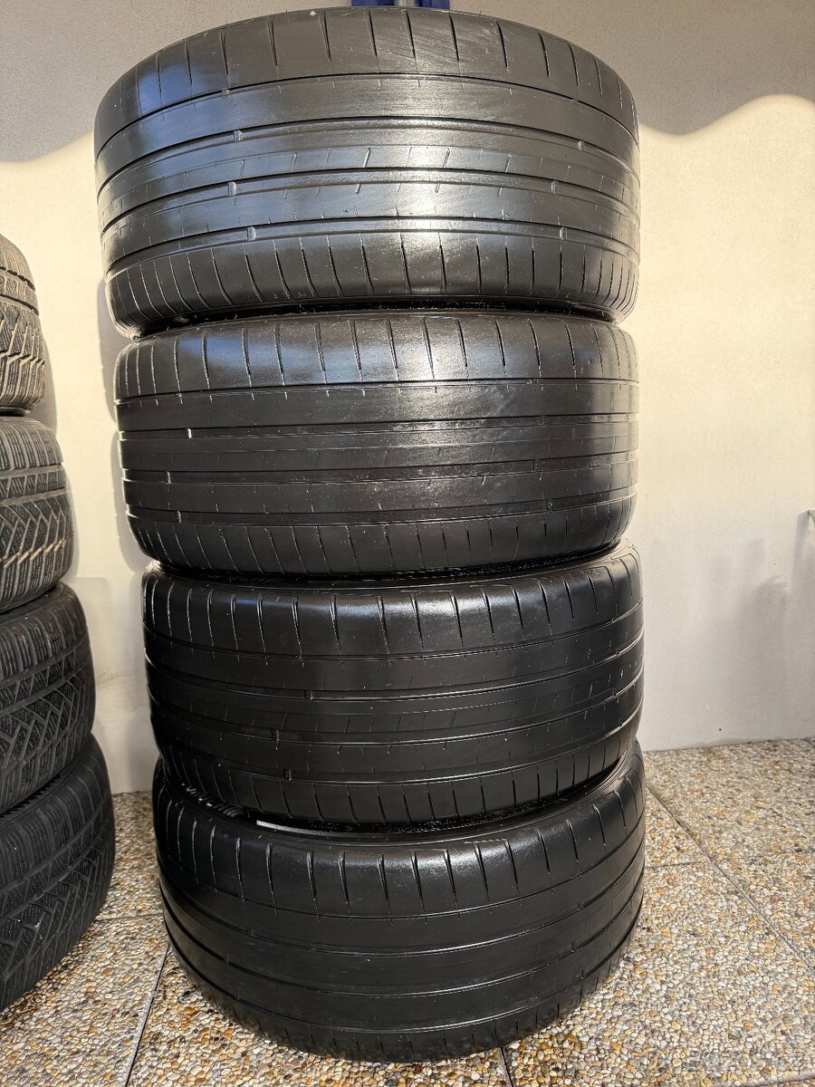 Letní sada 255/35 R20 Hankook