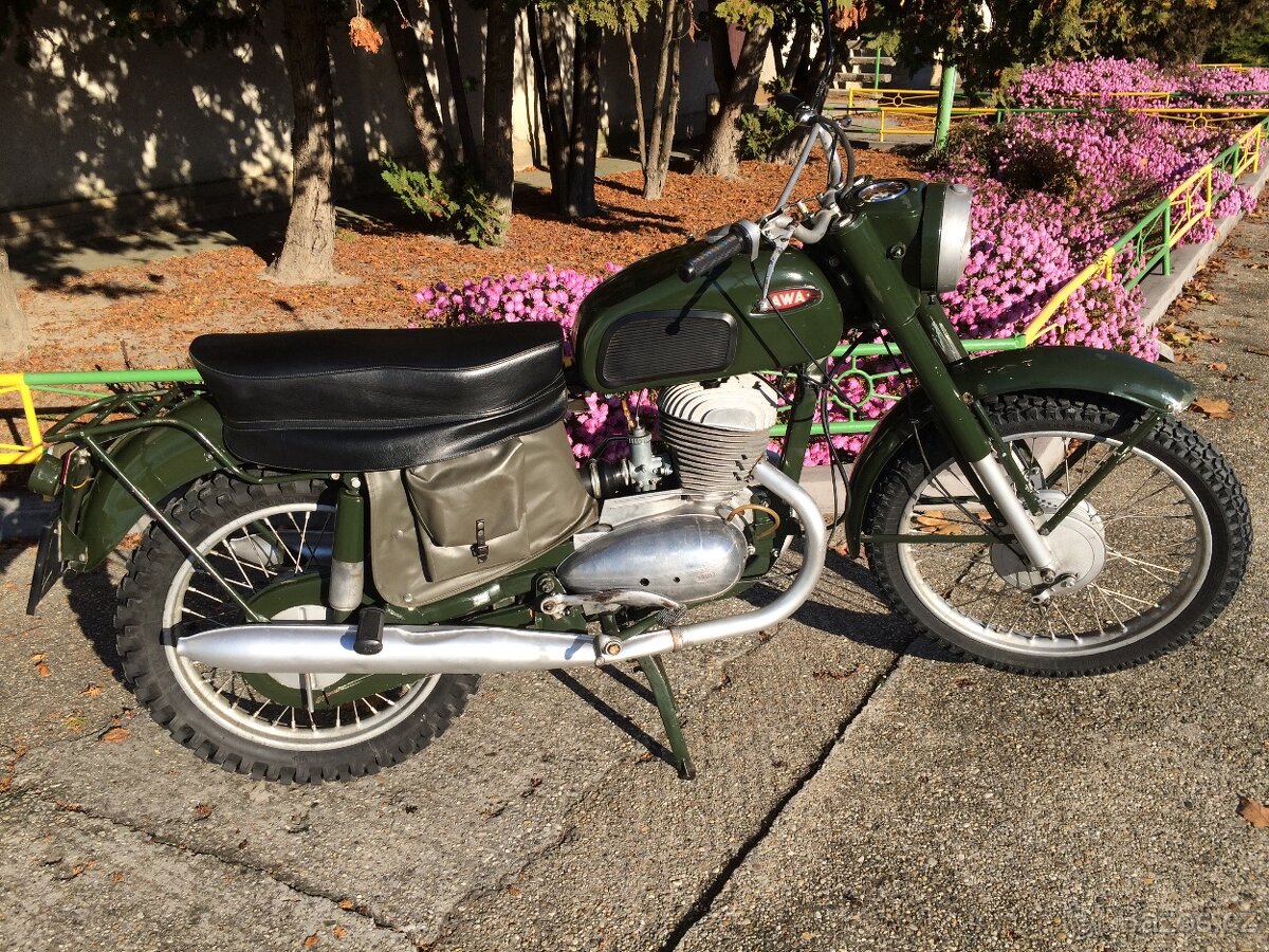 Jawa 250/579 sved - STK, TP, bílý SPZ
