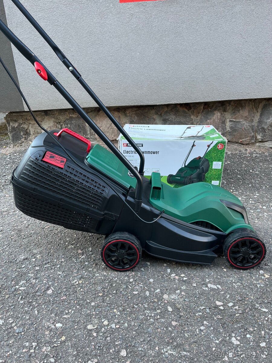 Nová elektrická sekačka PARKSIDE PRM 1300 A1