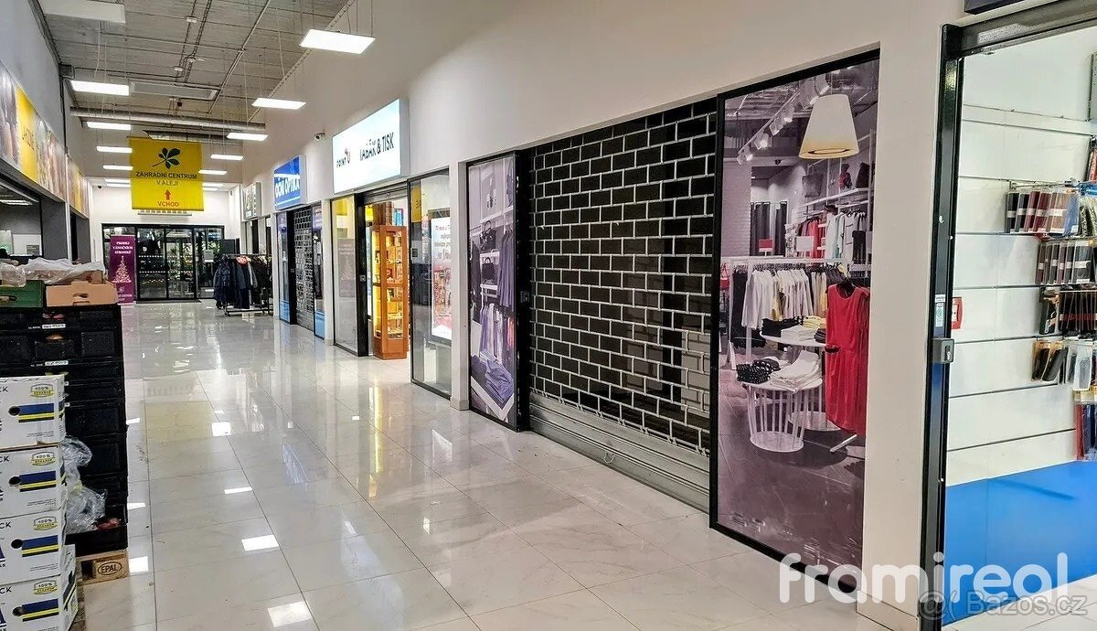Pronájem obchodní prostory, 27 m2 - Slavkov u Brna