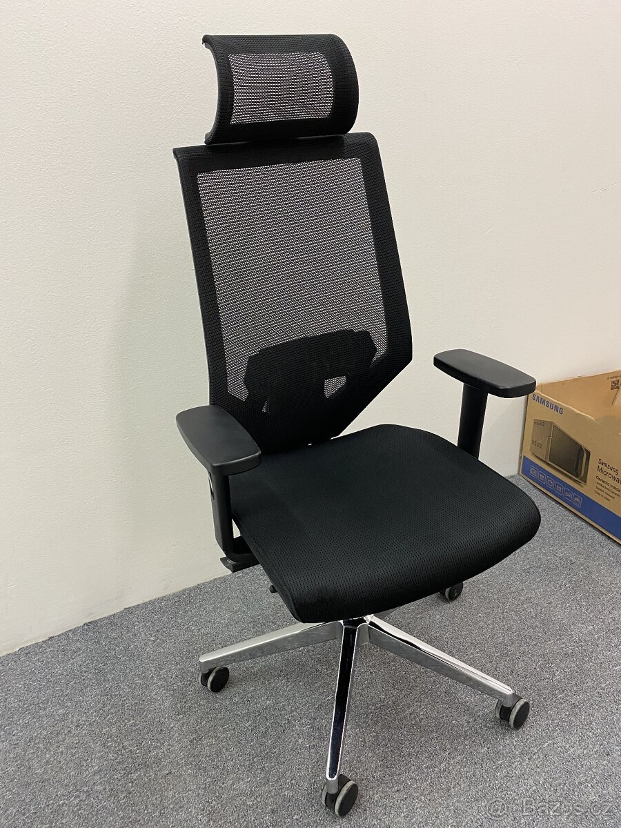 Kancelářská židle Antares ergonomická PC 7183,-