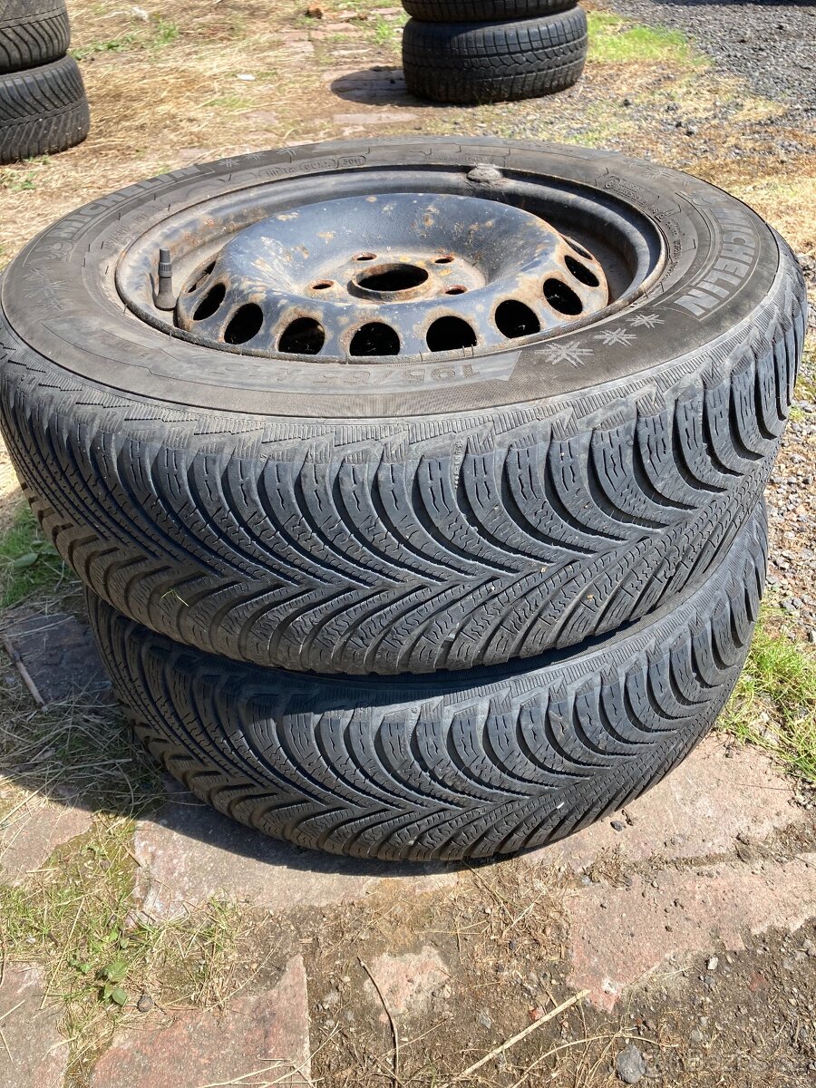 Č.71 Michelin 195/65 R15 91T zimní 2ks
